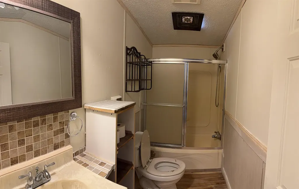 15 Trail Street Franklin NH 03235-2026