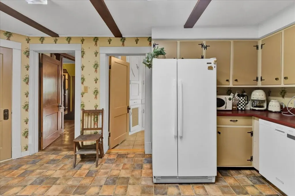252 North Pleasant Street Troy VT 05859