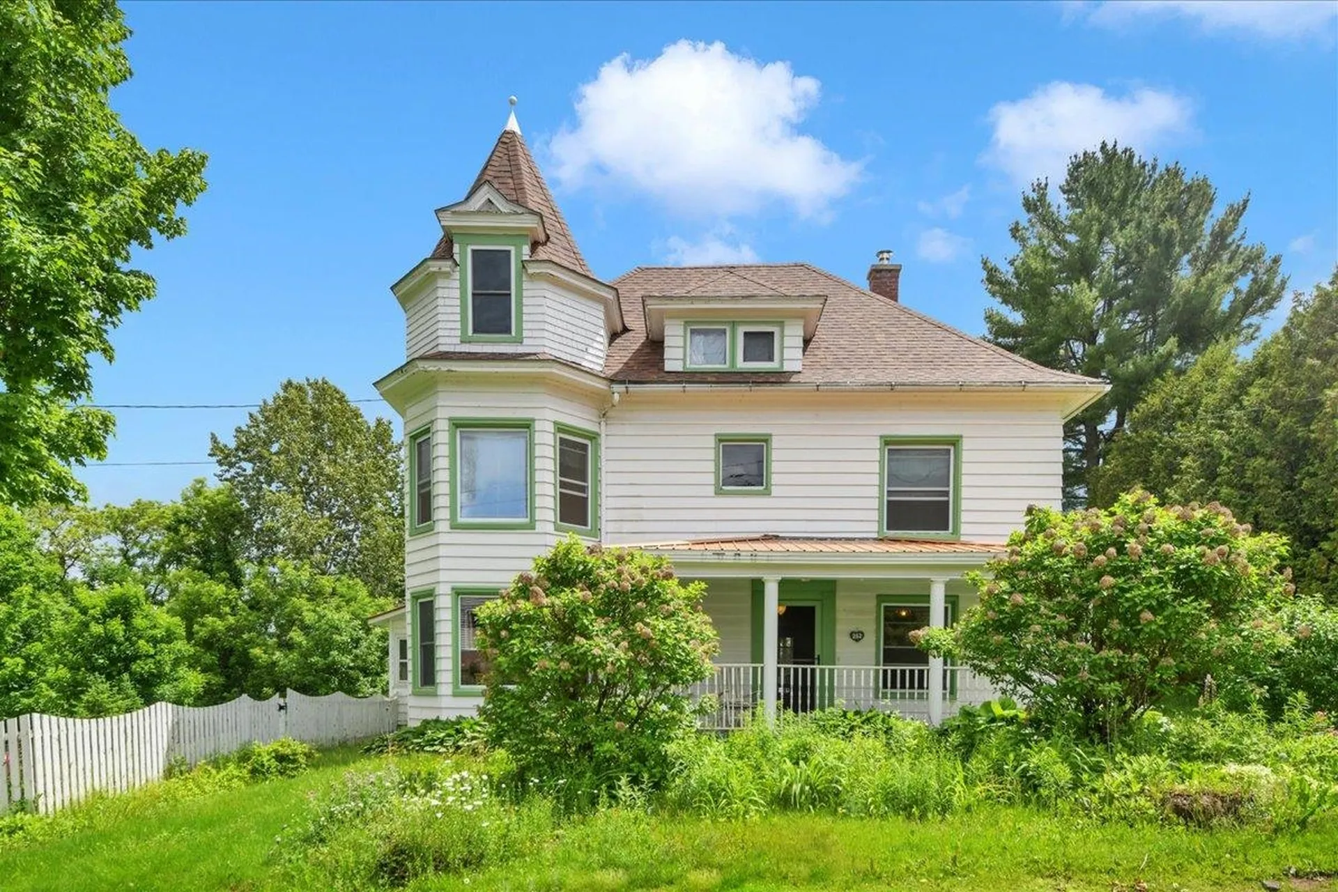 252 North Pleasant Street Troy VT 05859