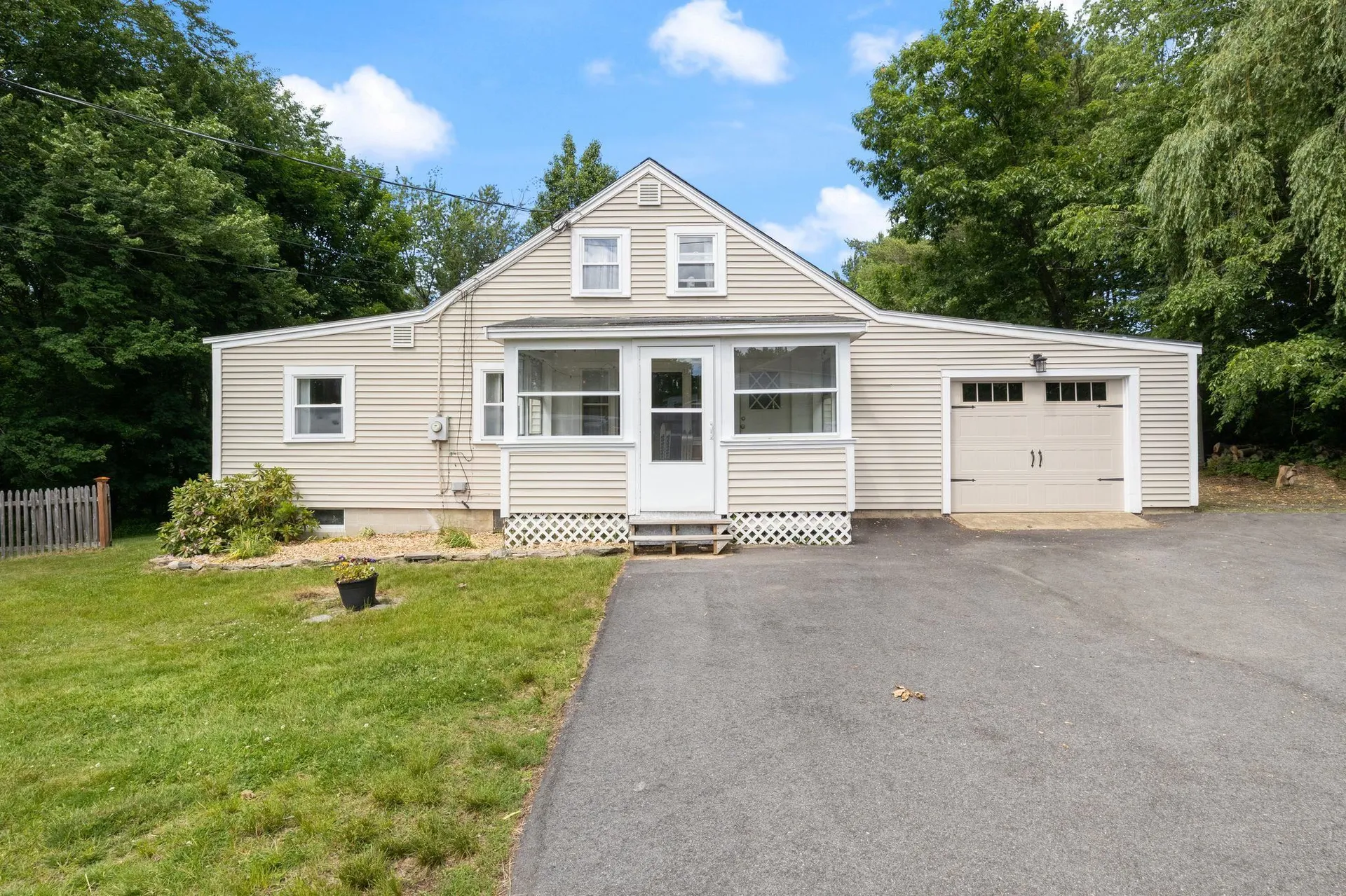 233 Littleworth Road Madbury NH 03823
