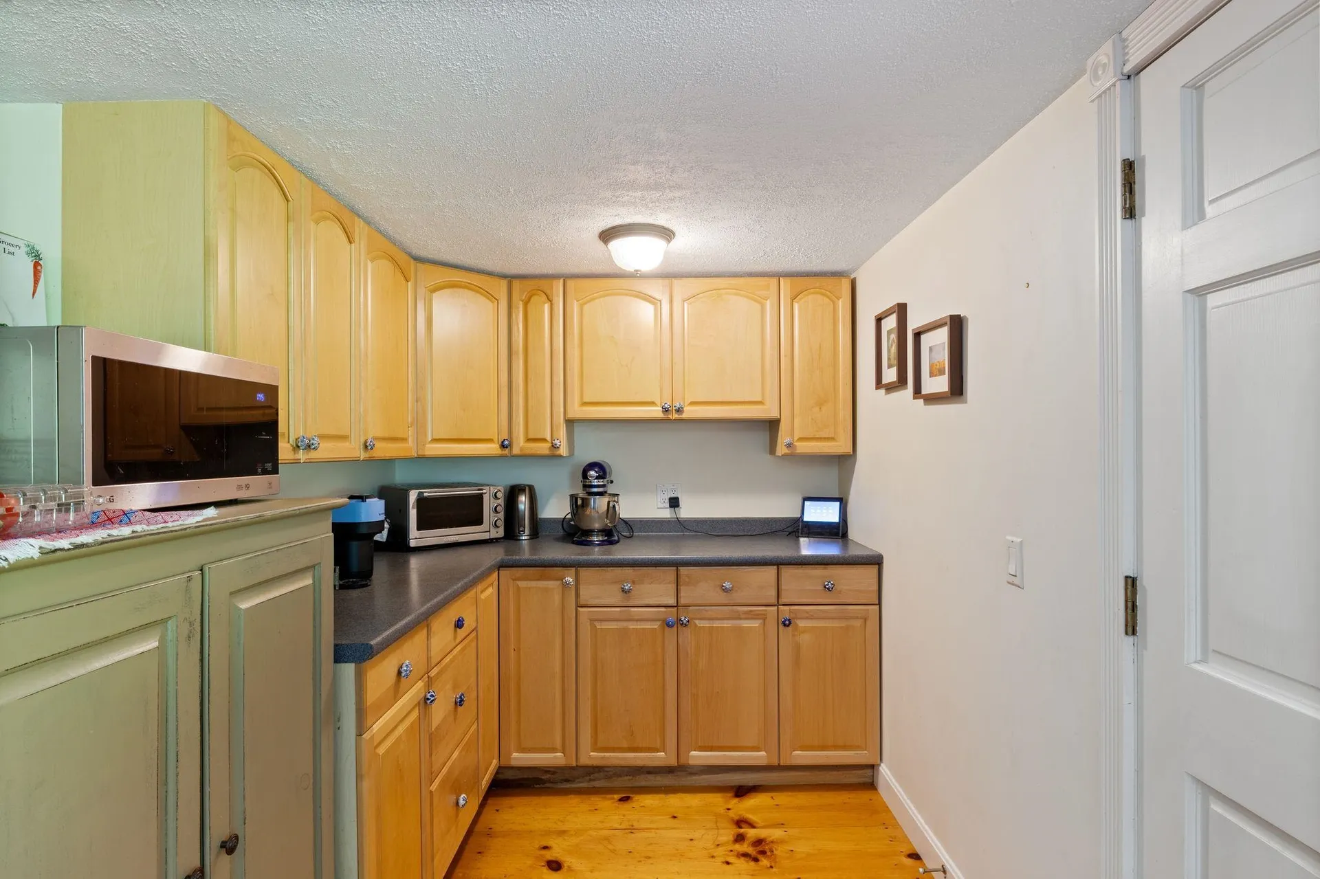 233 Littleworth Road Madbury NH 03823