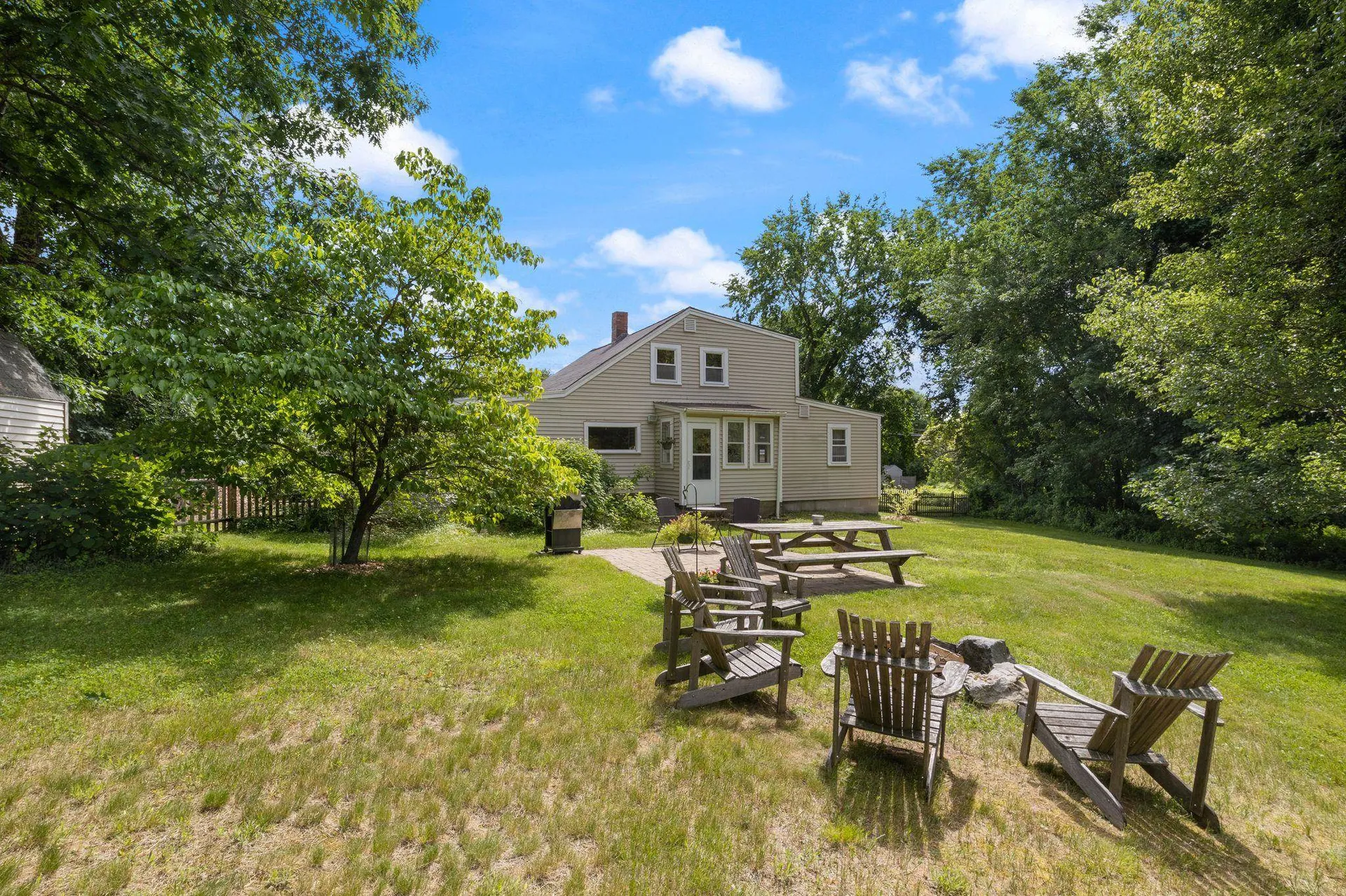 233 Littleworth Road Madbury NH 03823