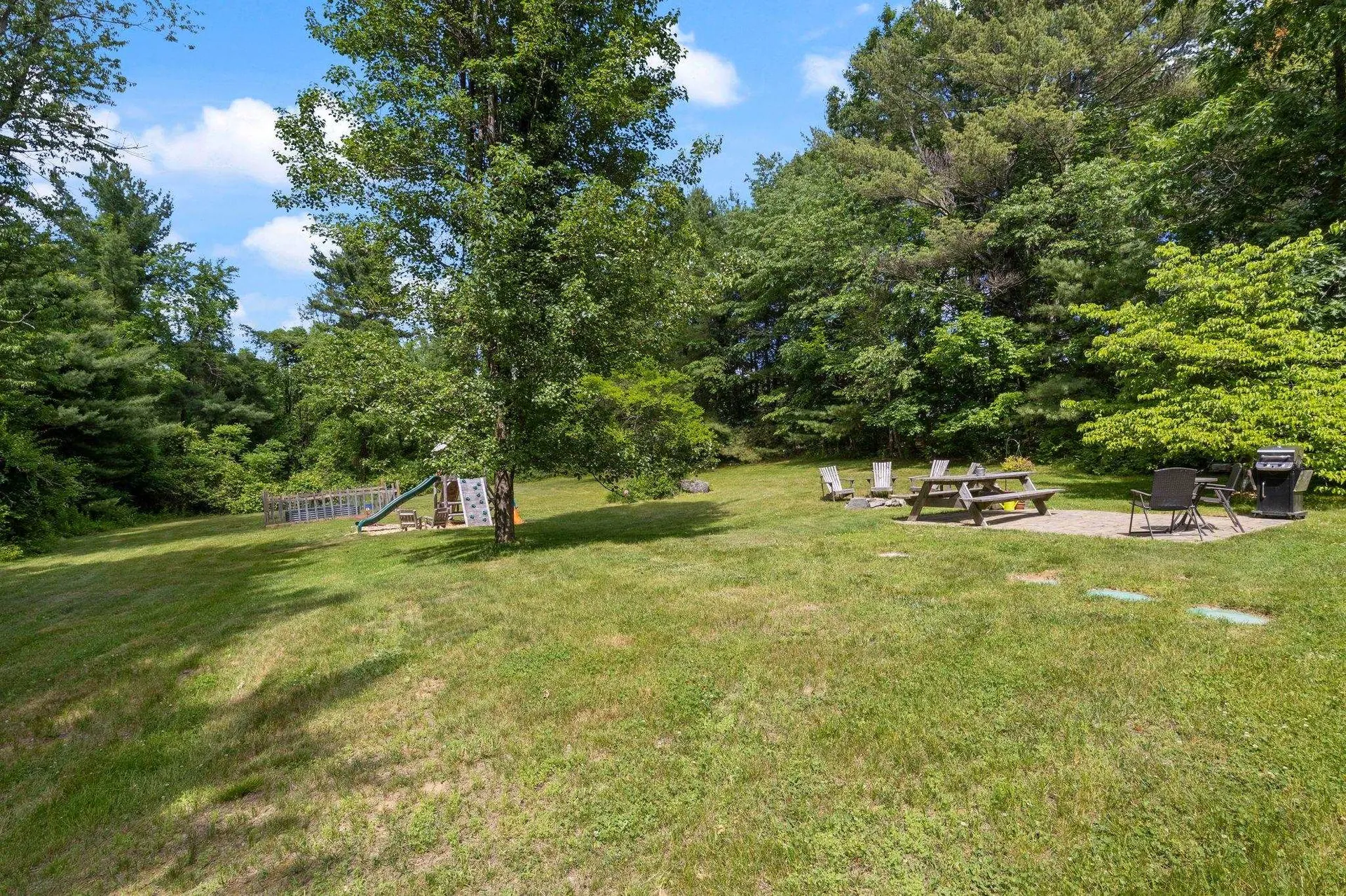 233 Littleworth Road Madbury NH 03823