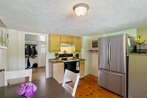 233 Littleworth Road Madbury NH 03823