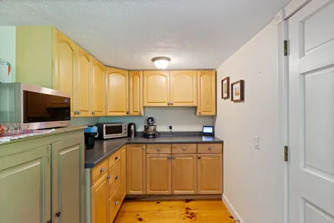 233 Littleworth Road Madbury NH 03823