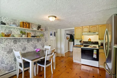 233 Littleworth Road Madbury NH 03823