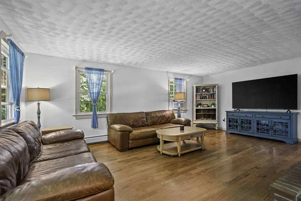 6 Bona Vista Drive Bow NH 03304