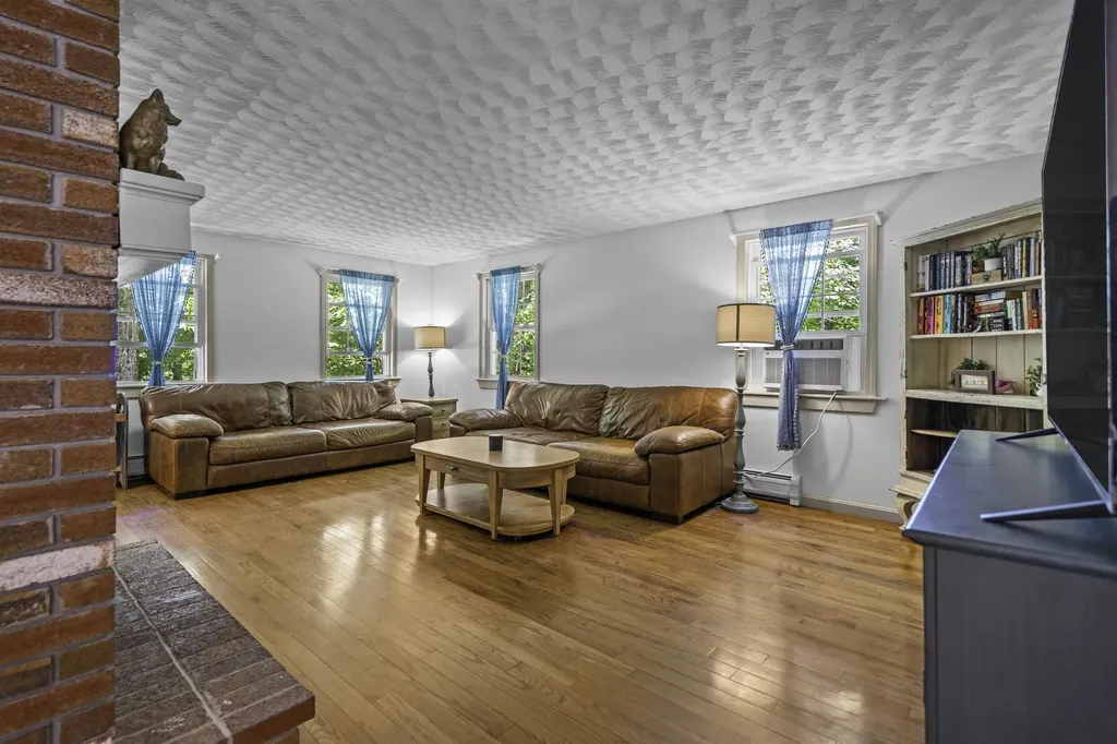 6 Bona Vista Drive Bow NH 03304