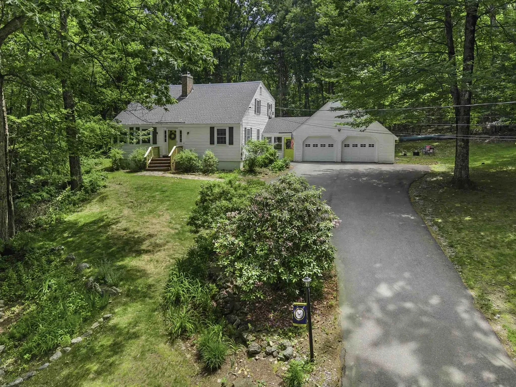6 Bona Vista Drive Bow NH 03304