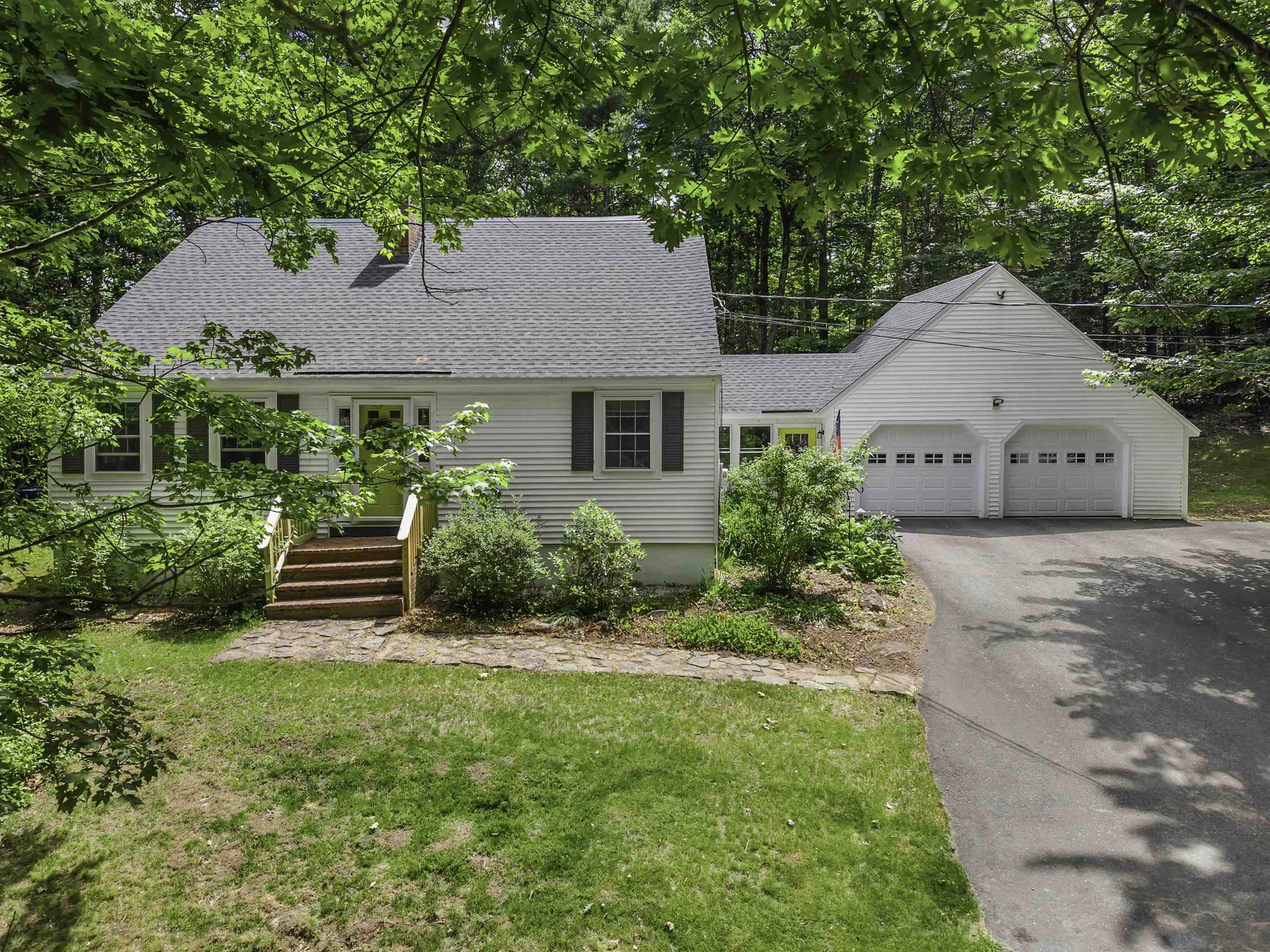 6 Bona Vista Drive Bow NH 03304