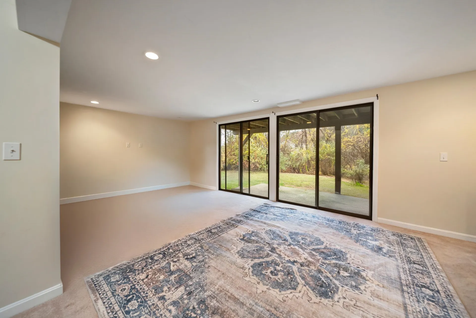 69 Bayberry Lane Londonderry NH 03053