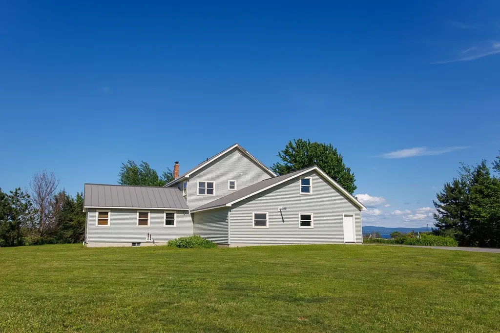 2687 Us Route 2 North Hero VT 05474