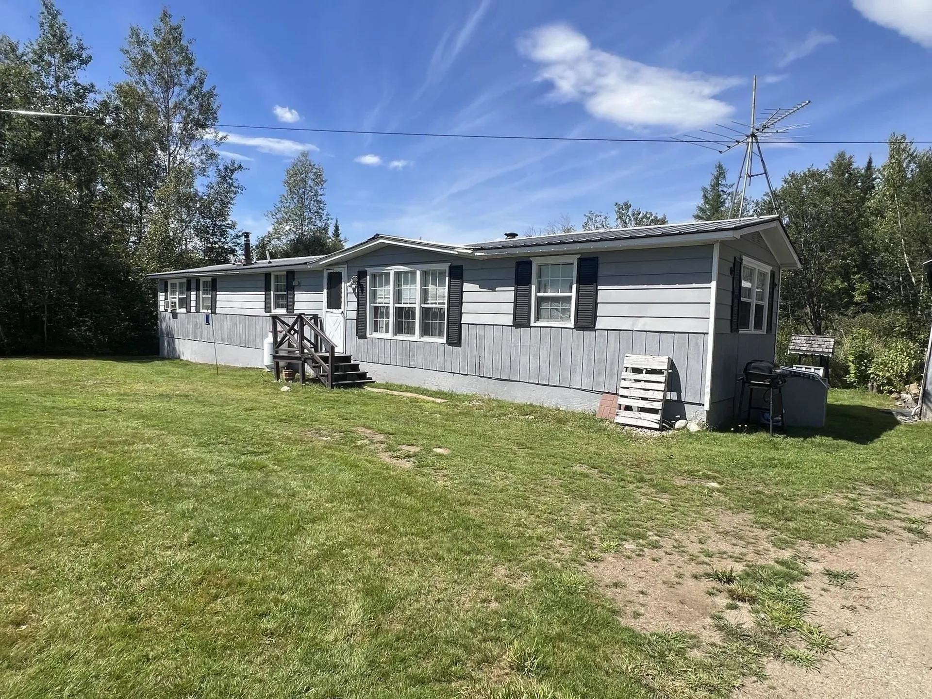 41 Hill Road Dummer NH 03588