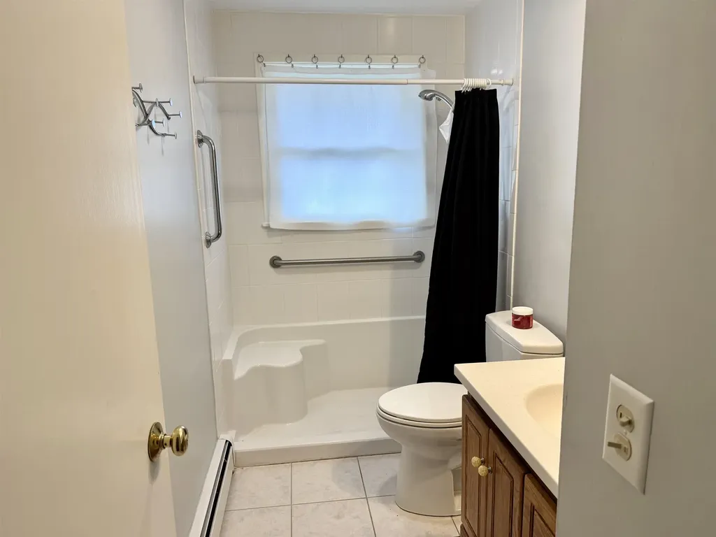 384 Huse Road Manchester NH 03103