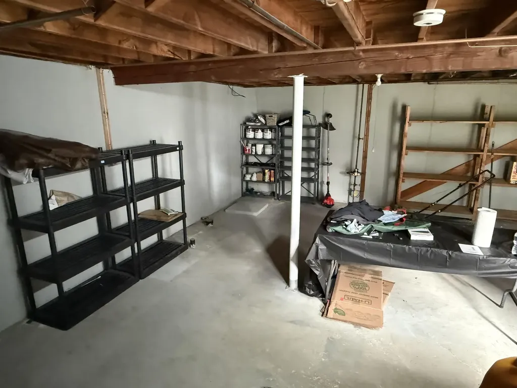 384 Huse Road Manchester NH 03103