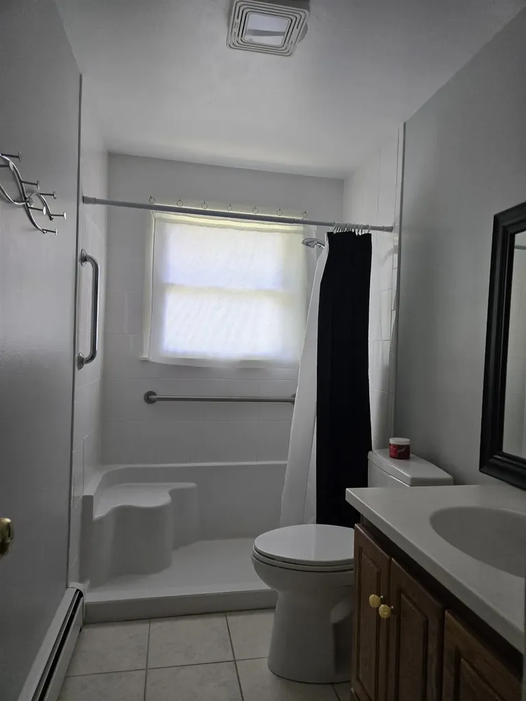 384 Huse Road Manchester NH 03103