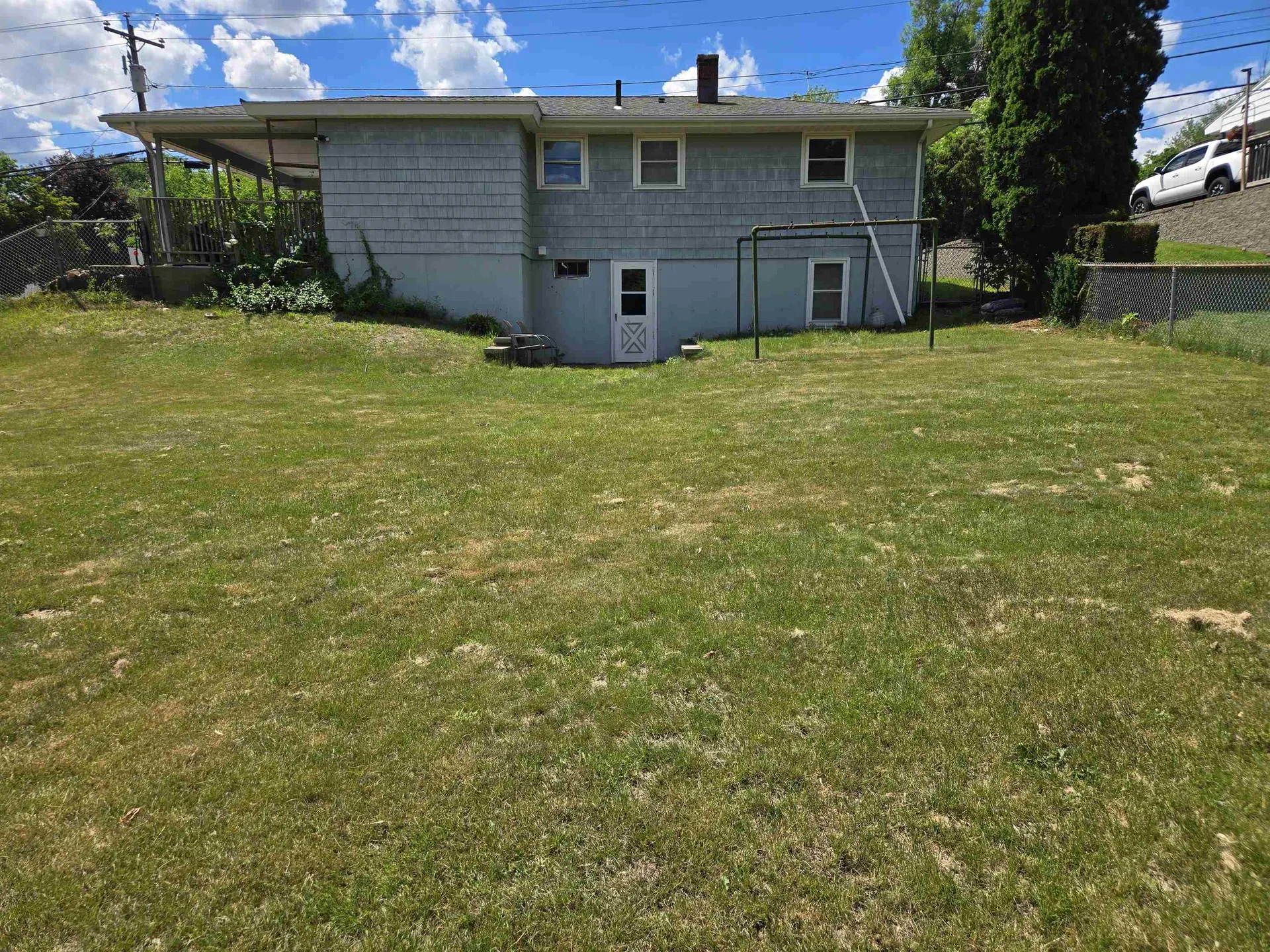 384 Huse Road Manchester NH 03103