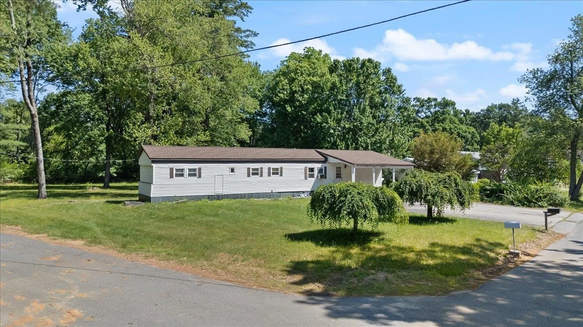 6 Marie Avenue Salem NH 03079