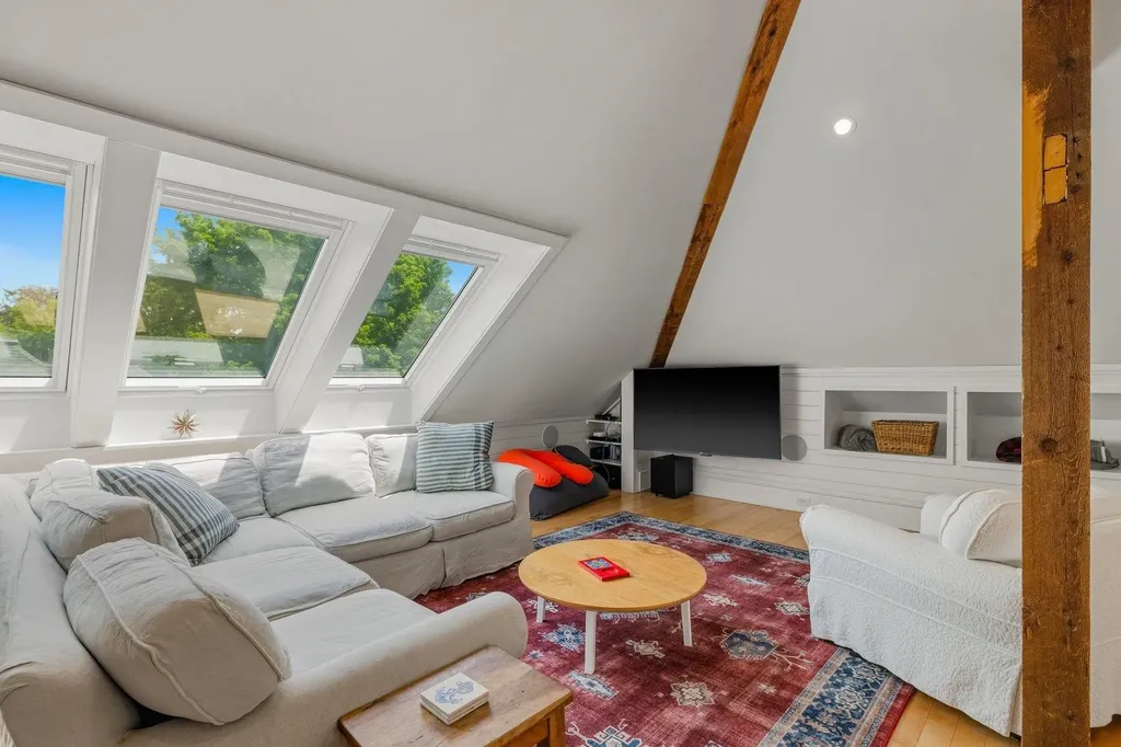 300 Rockland Street Portsmouth NH 03801