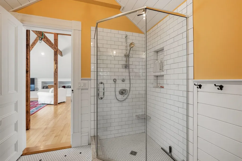 300 Rockland Street Portsmouth NH 03801