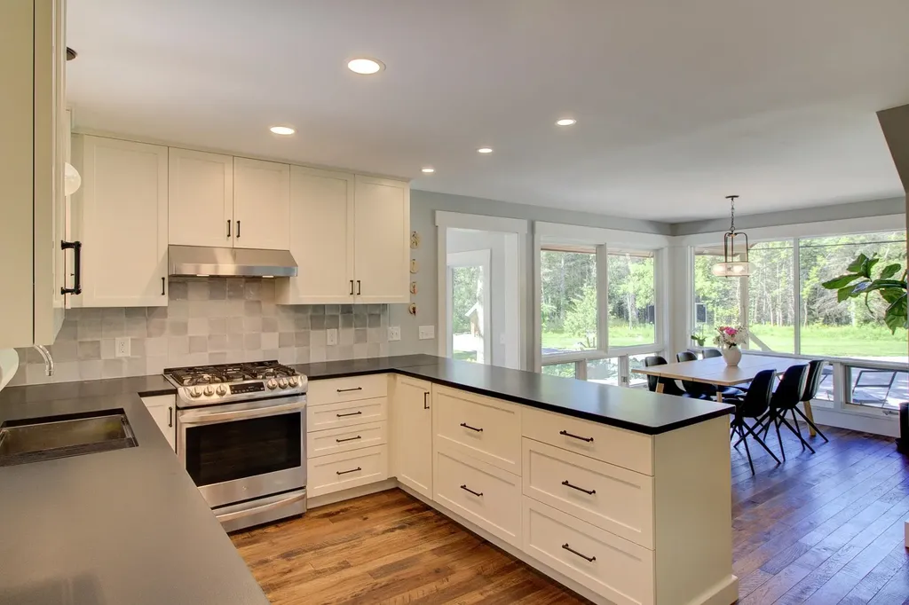 422 West Shore Road South Hero VT 05486