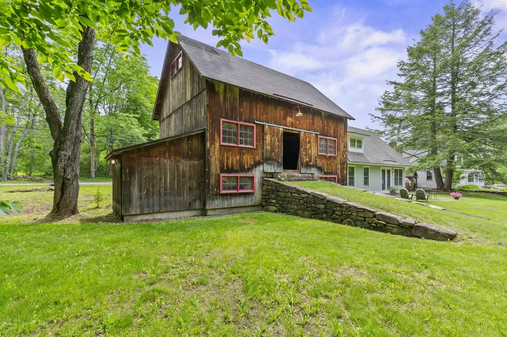 323 Turnpike Road Norwich VT 05055
