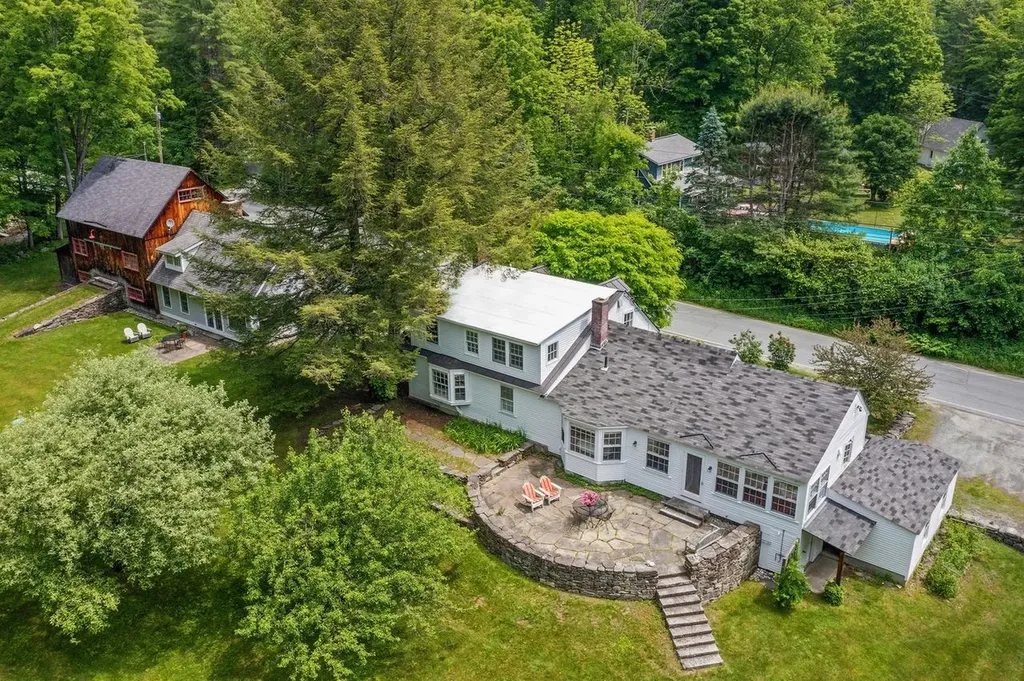 323 Turnpike Road Norwich VT 05055