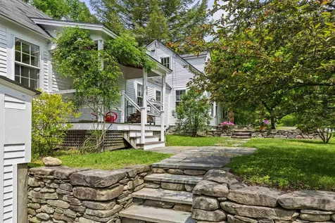 323 Turnpike Road Norwich VT 05055