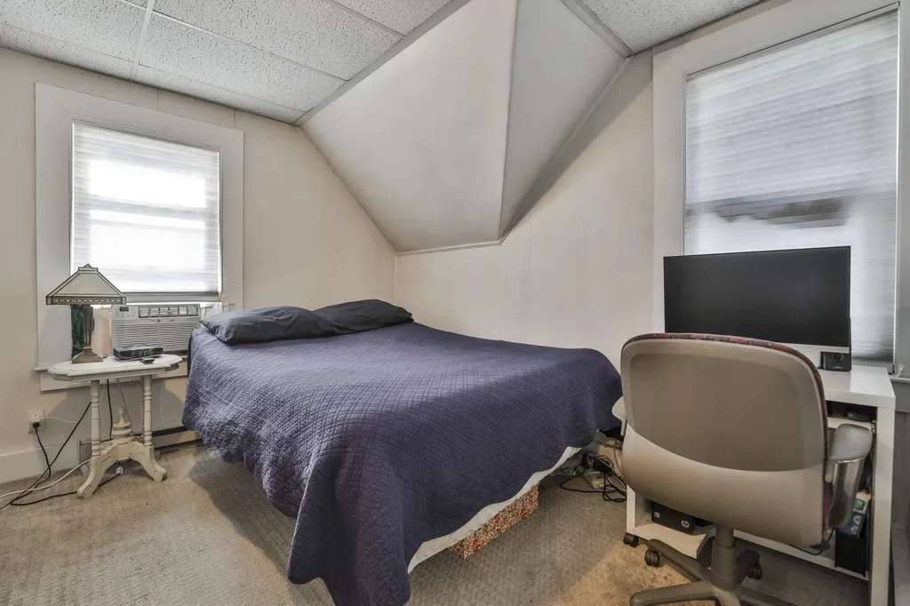101 Blossom Street Nashua NH 03060