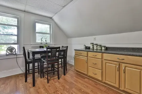 101 Blossom Street Nashua NH 03060