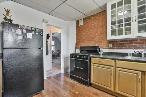 101 Blossom Street Nashua NH 03060