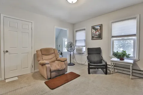 101 Blossom Street Nashua NH 03060
