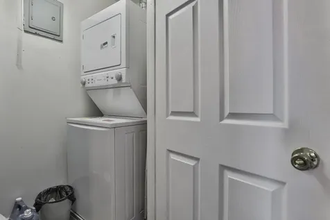 101 Blossom Street Nashua NH 03060