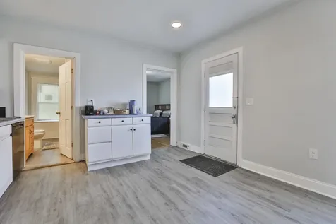 101 Blossom Street Nashua NH 03060