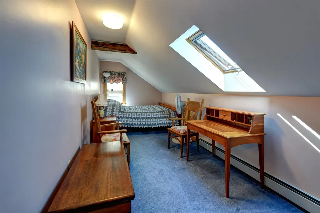 45 Stumpfield Road Kensington NH 03833-6812