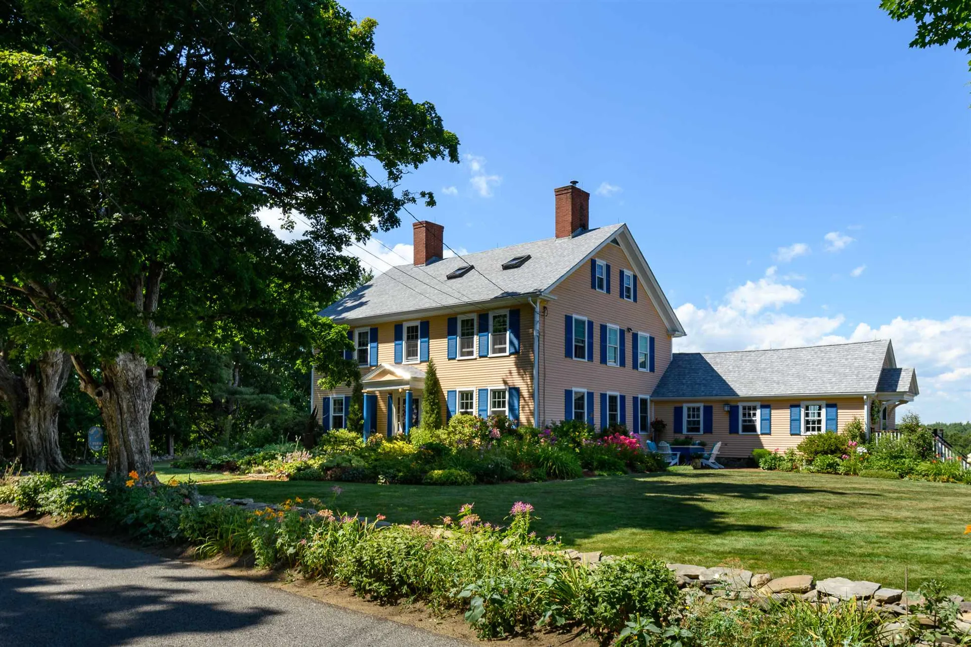 45 Stumpfield Road Kensington NH 03833-6812