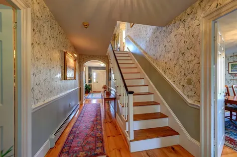 45 Stumpfield Road Kensington NH 03833-6812