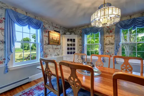 45 Stumpfield Road Kensington NH 03833-6812