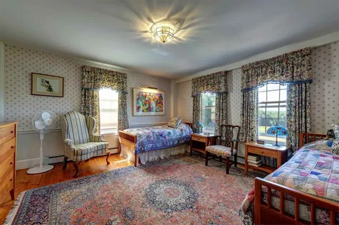 45 Stumpfield Road Kensington NH 03833-6812