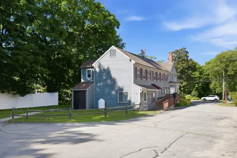 103 Main Street Alton NH 03809