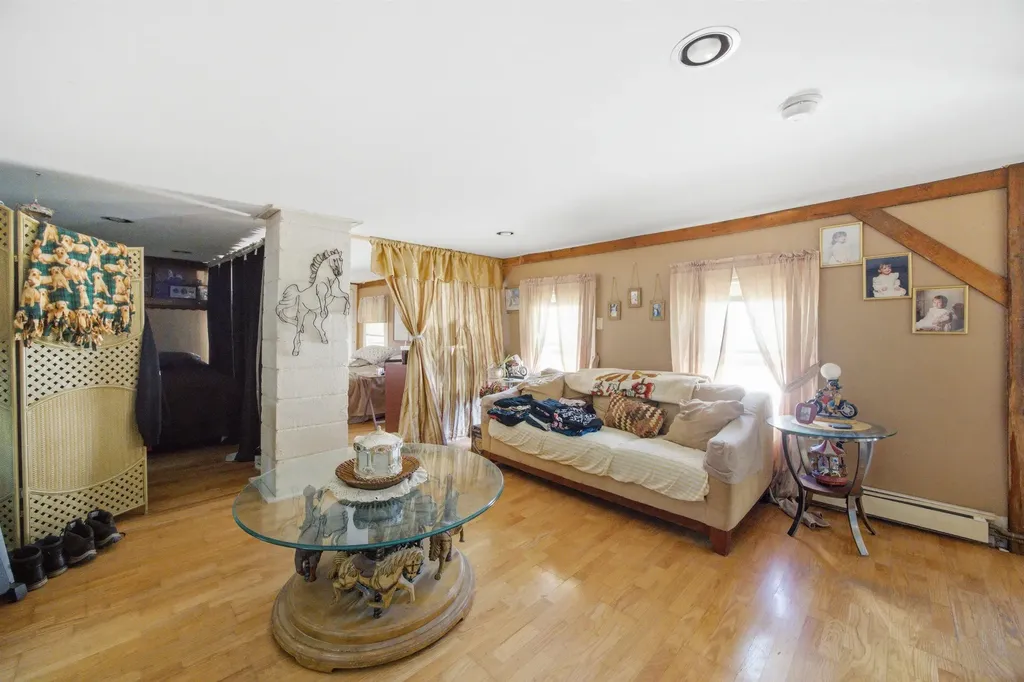103 Main Street Alton NH 03809