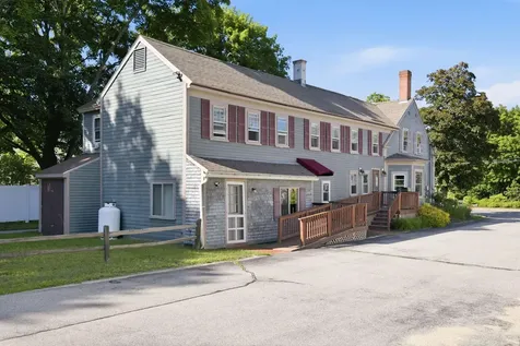 103 Main Street Alton NH 03809