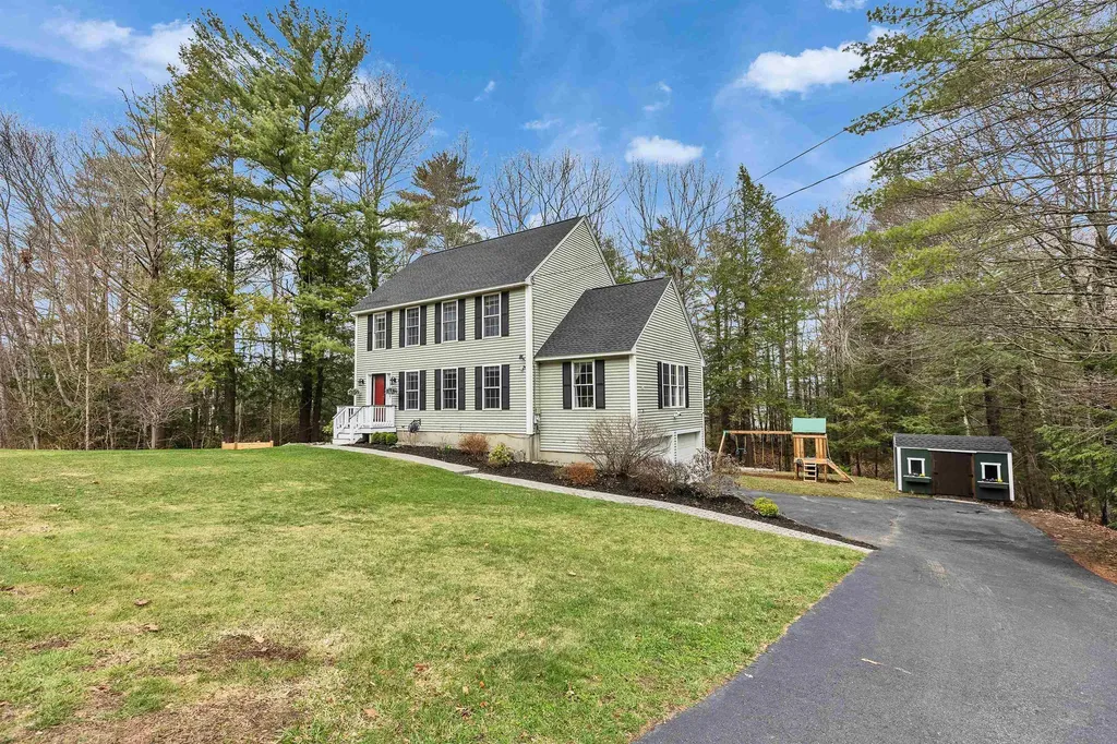 46 Hersey Lane Newmarket NH 03857