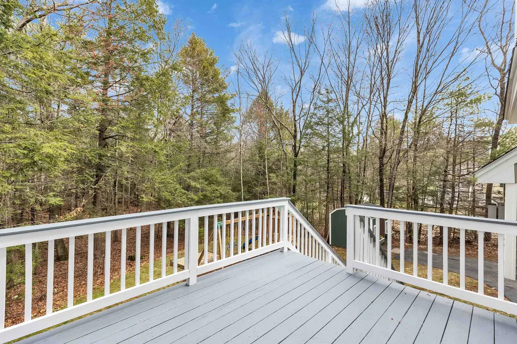 46 Hersey Lane Newmarket NH 03857