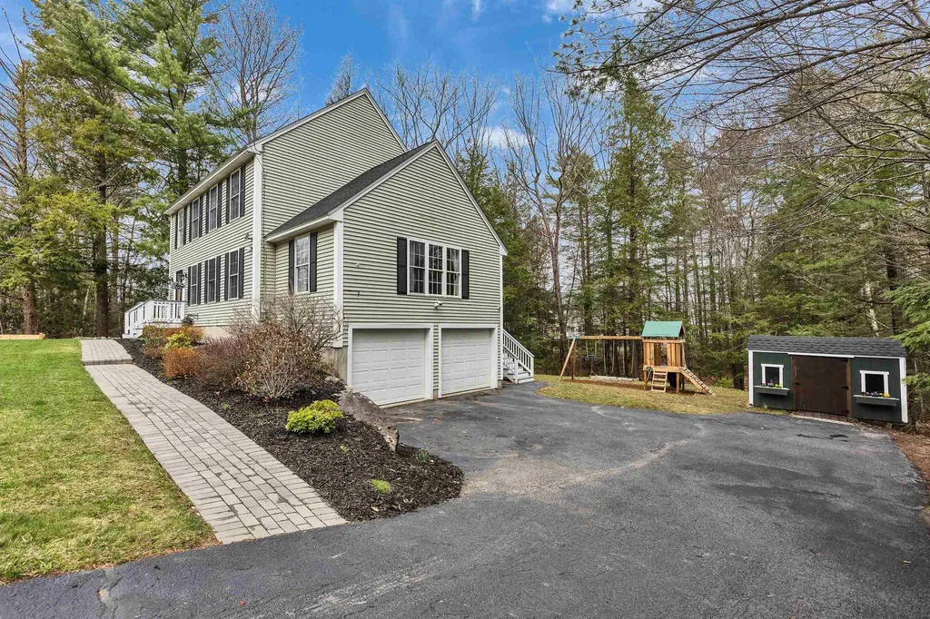 46 Hersey Lane Newmarket NH 03857