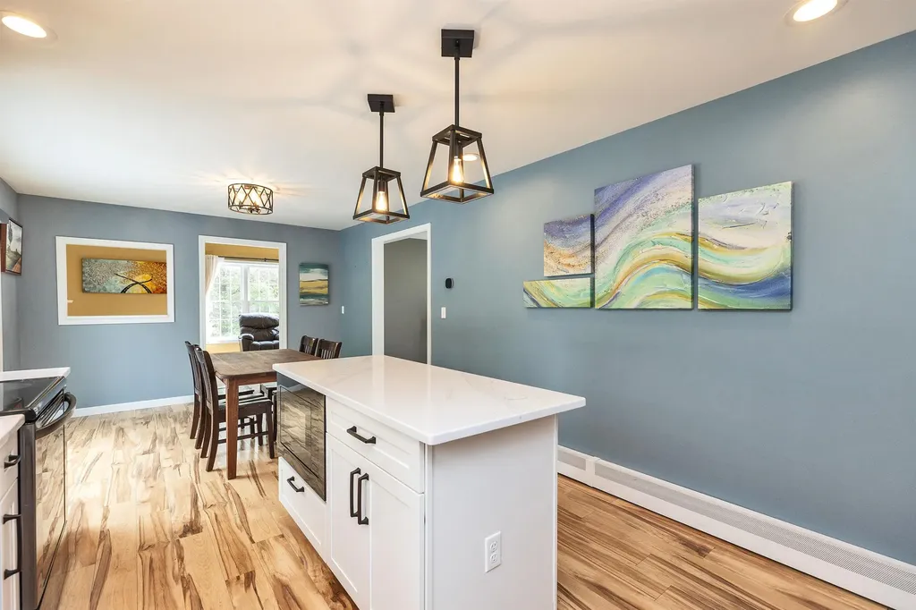 46 Hersey Lane Newmarket NH 03857