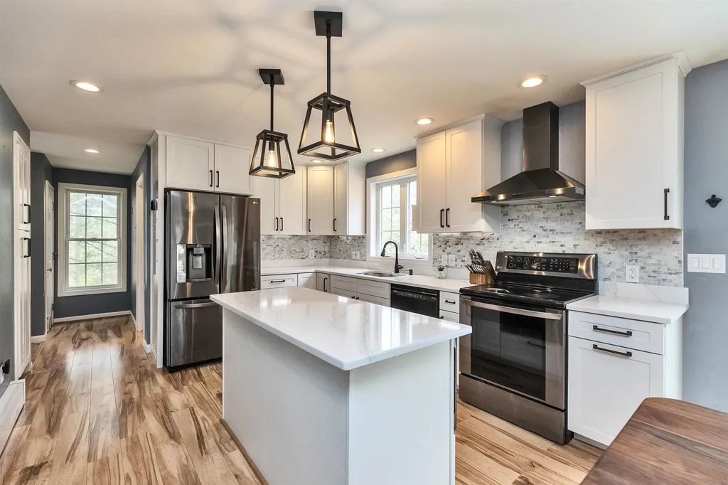 46 Hersey Lane Newmarket NH 03857