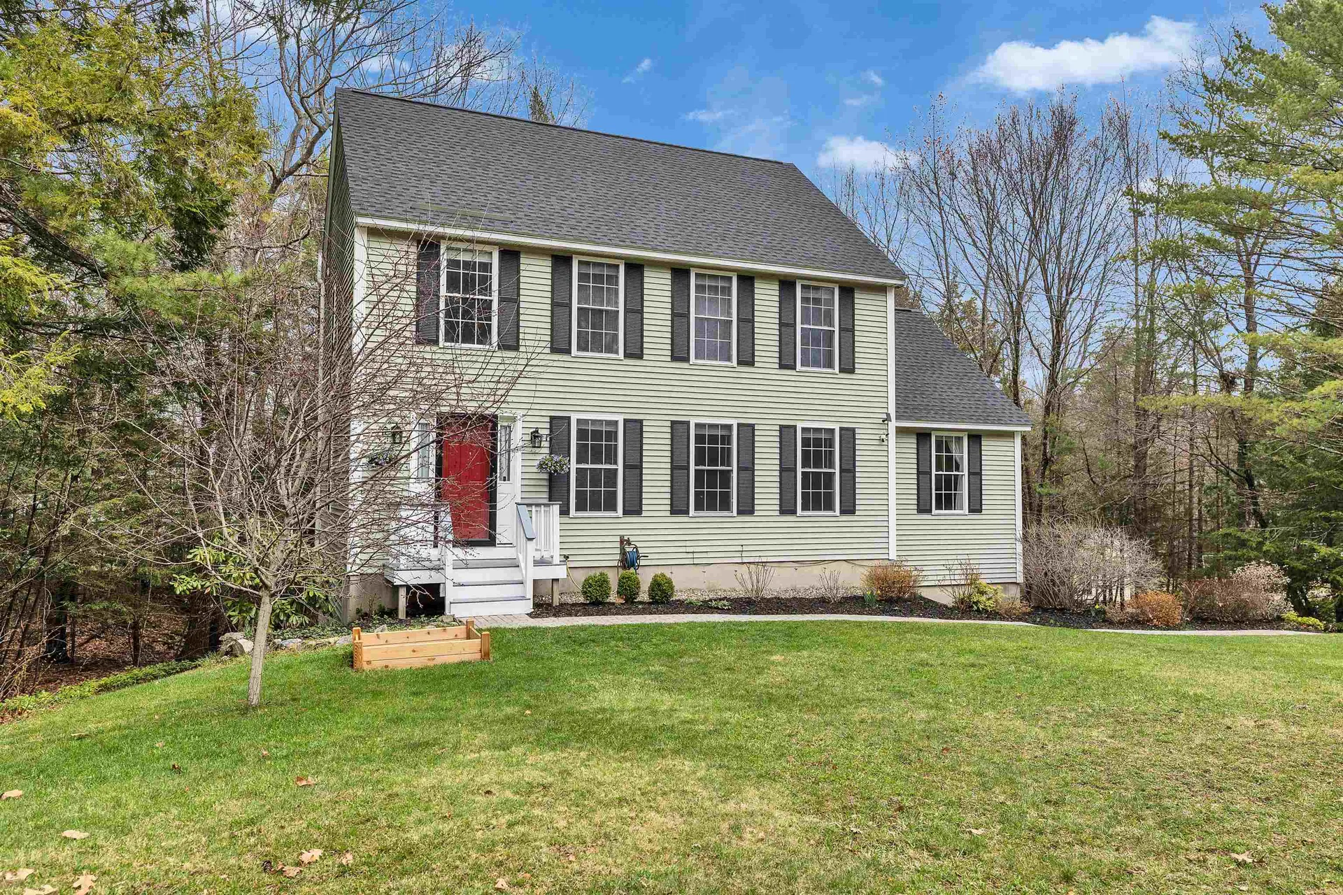 Newmarket NH, 46 Hersey Lane