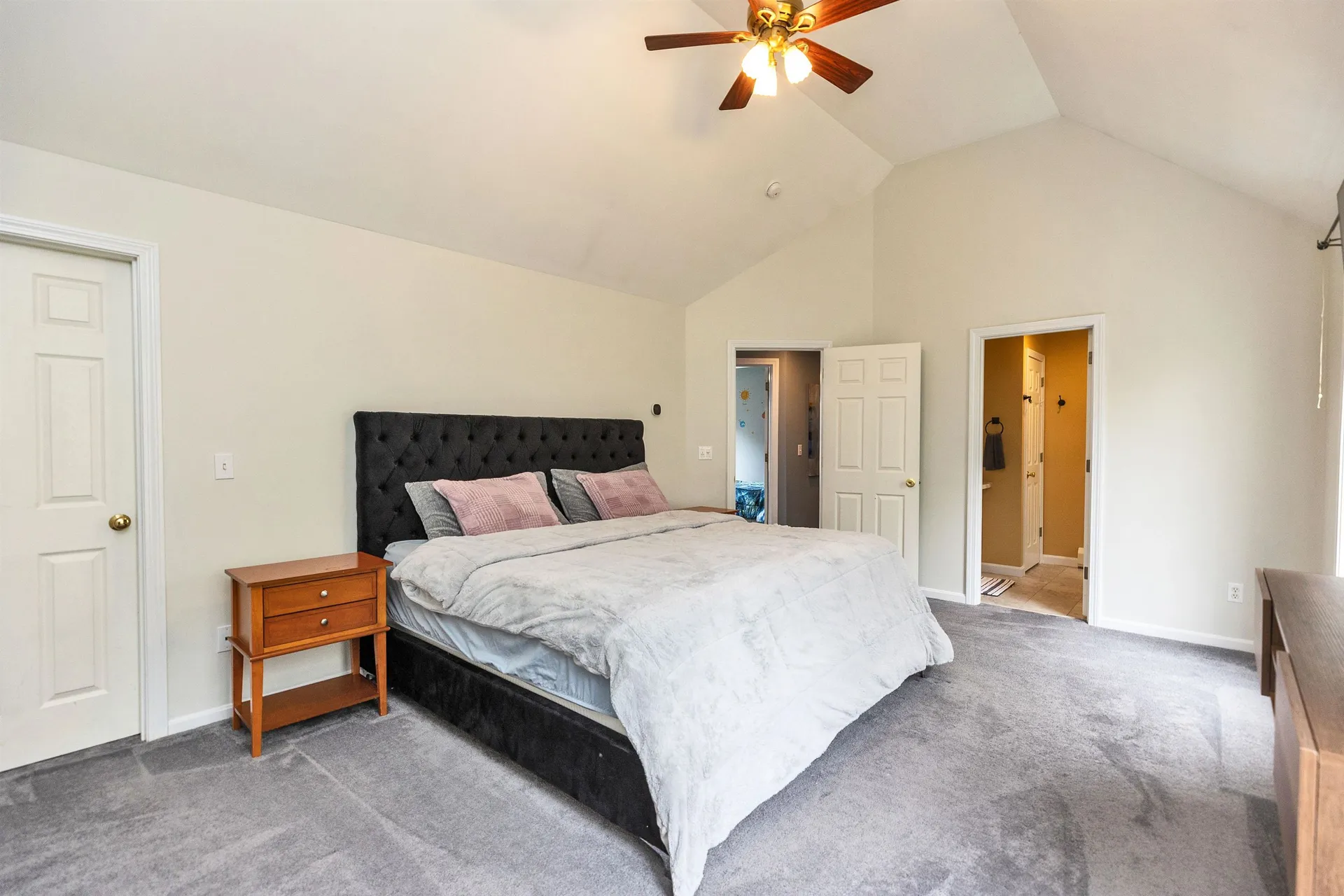 46 Hersey Lane Newmarket NH 03857