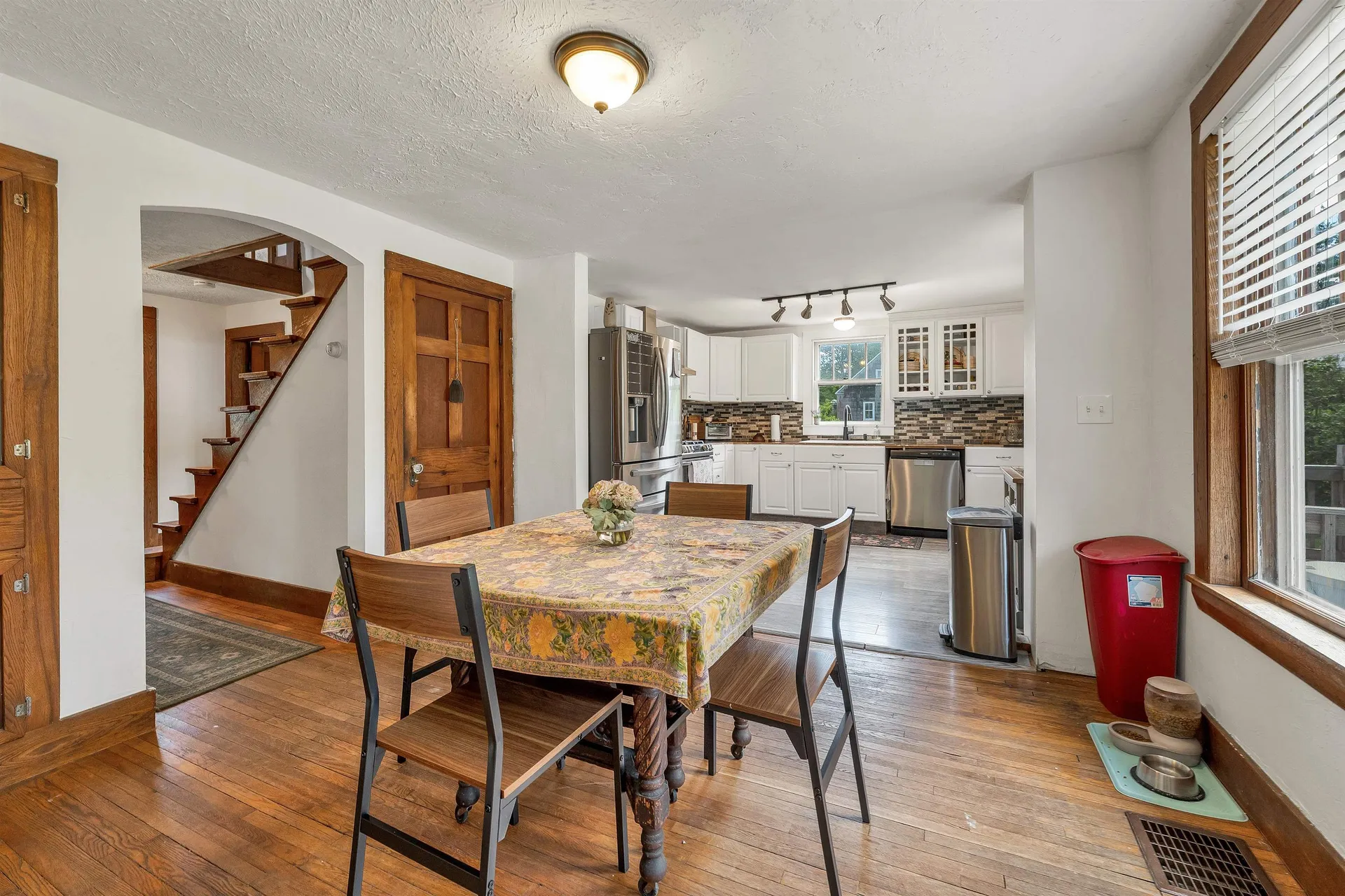 652 West Side Road Conway NH 03818
